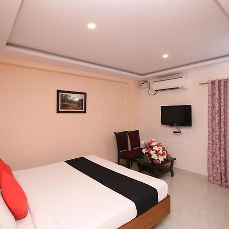 Hotel Crystal Orchid Бангалор Экстерьер фото