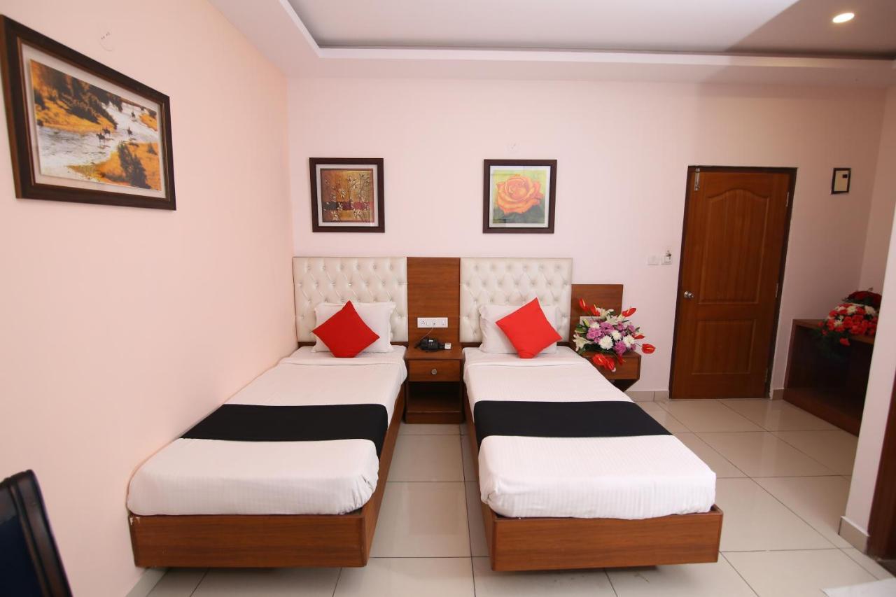Hotel Crystal Orchid Бангалор Экстерьер фото