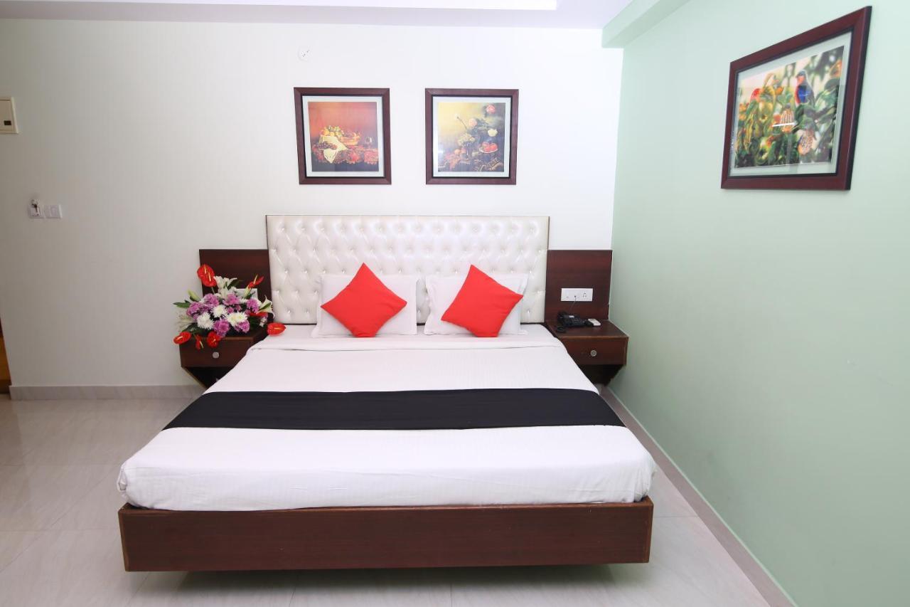 Hotel Crystal Orchid Бангалор Экстерьер фото